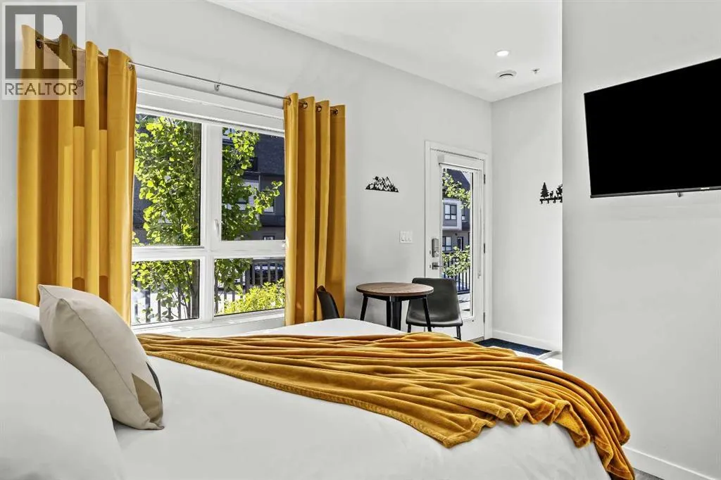 113, 115 Kananaskis Way