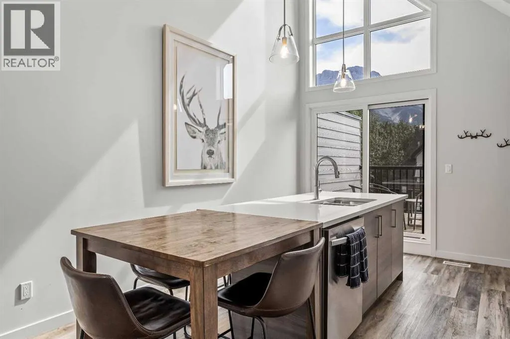113, 115 Kananaskis Way