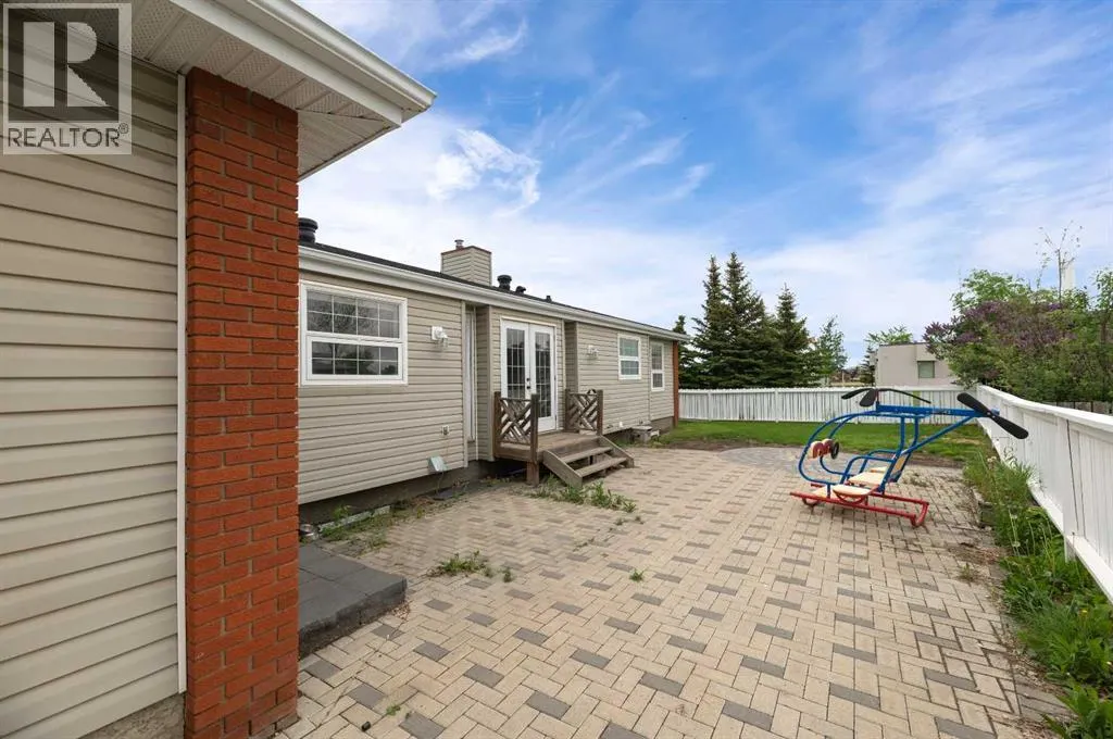 129 Caldwell Crescent