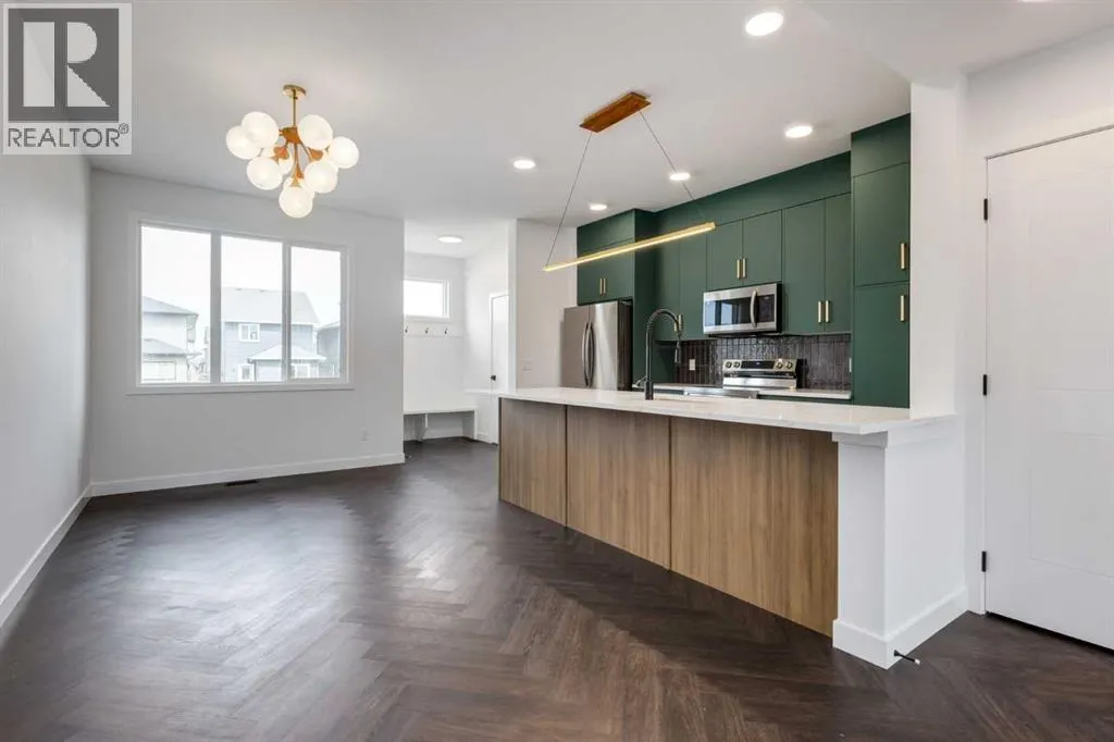 62 Agate Road