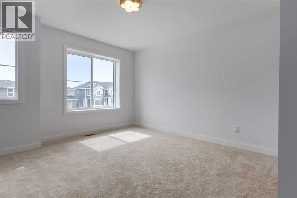 62 Agate Road
