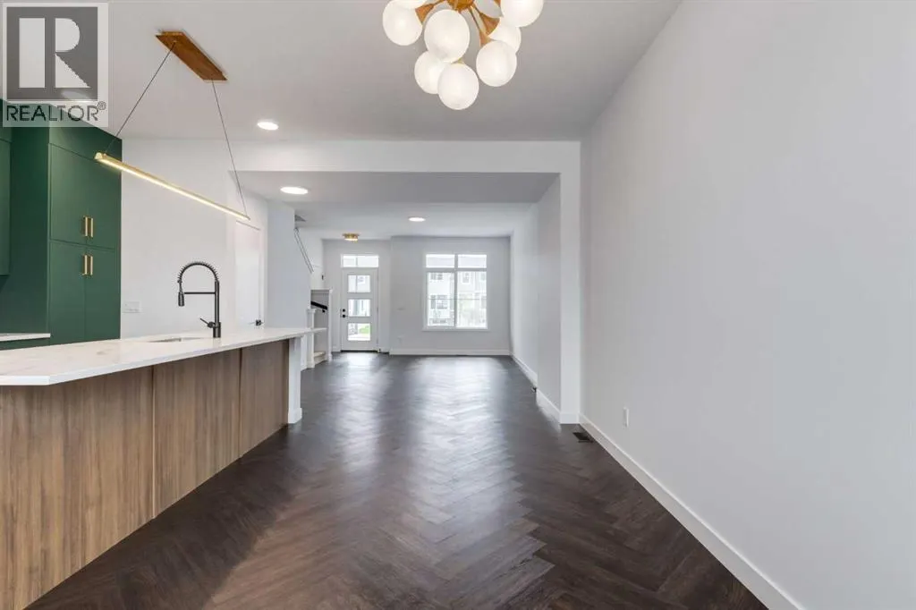 62 Agate Road