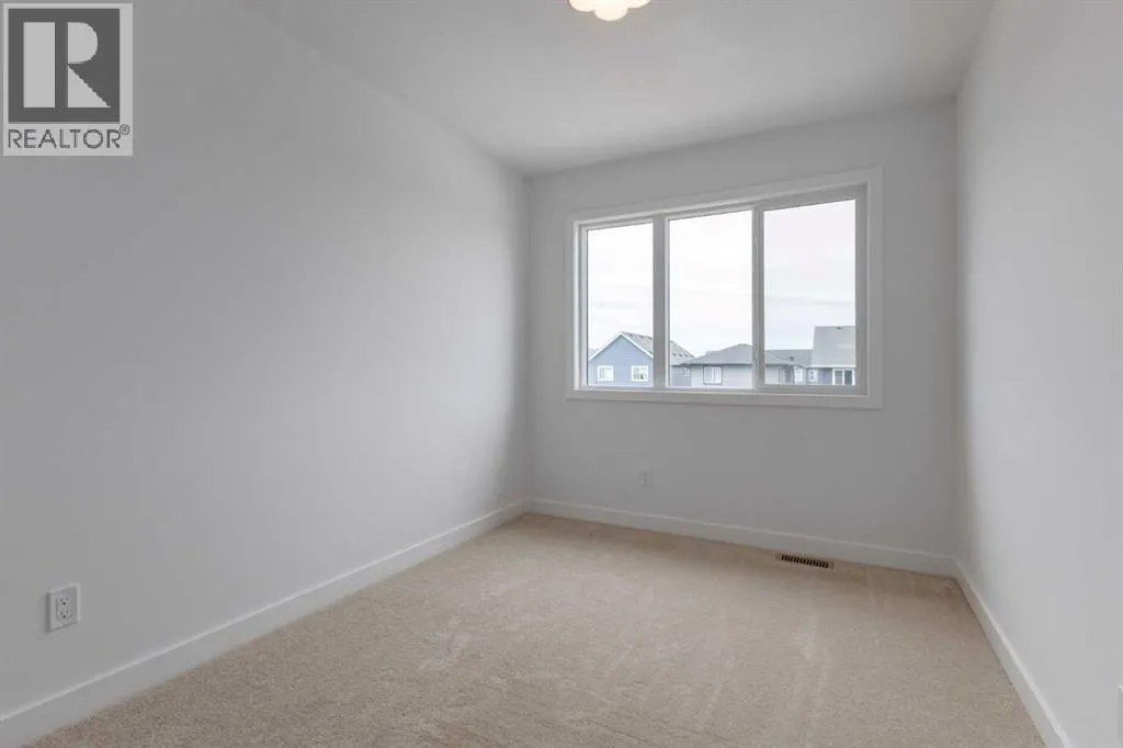 62 Agate Road