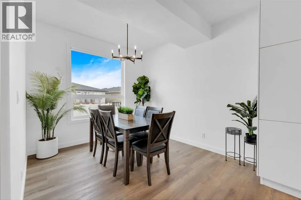 D, 20 Evergreen Way