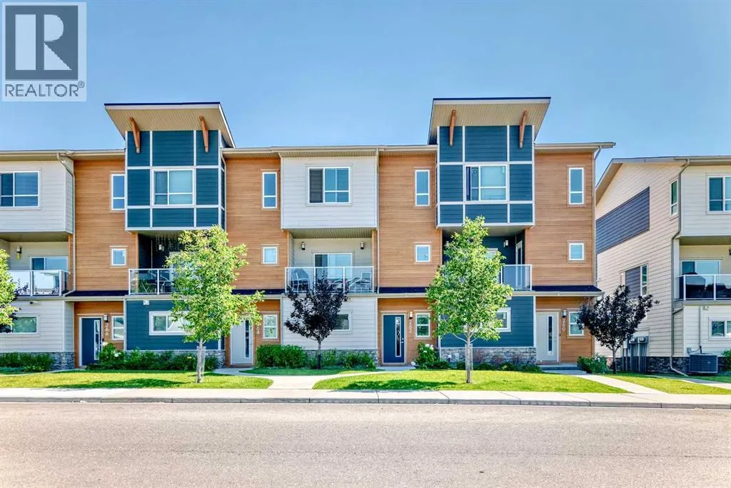 262 Harvest Hills Way NE