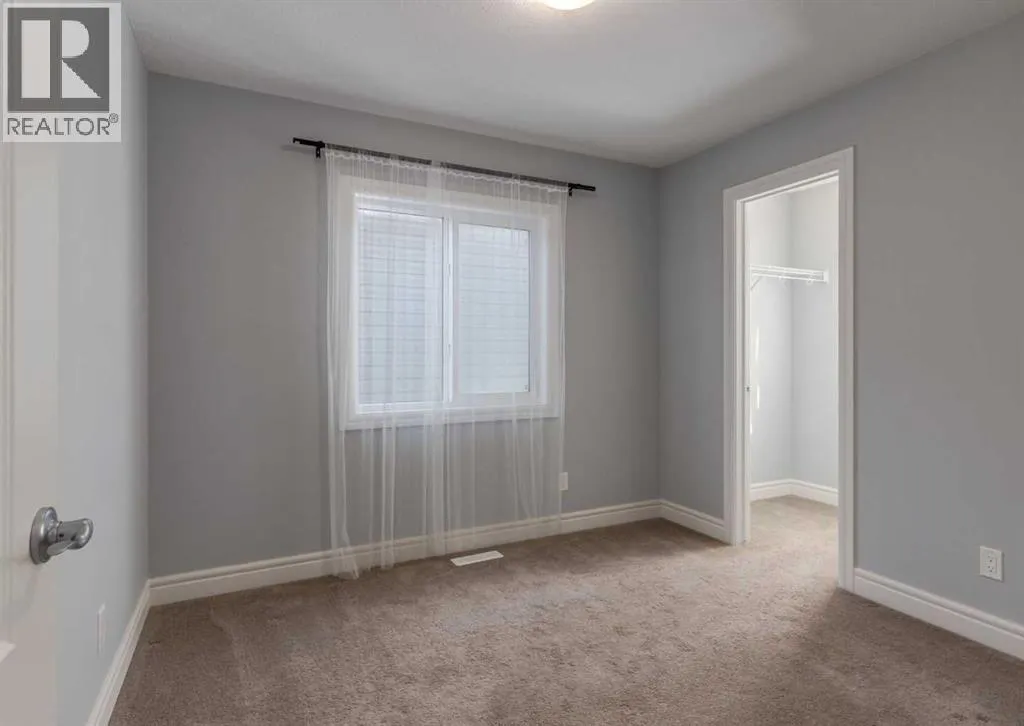 68 Seton Terrace SE