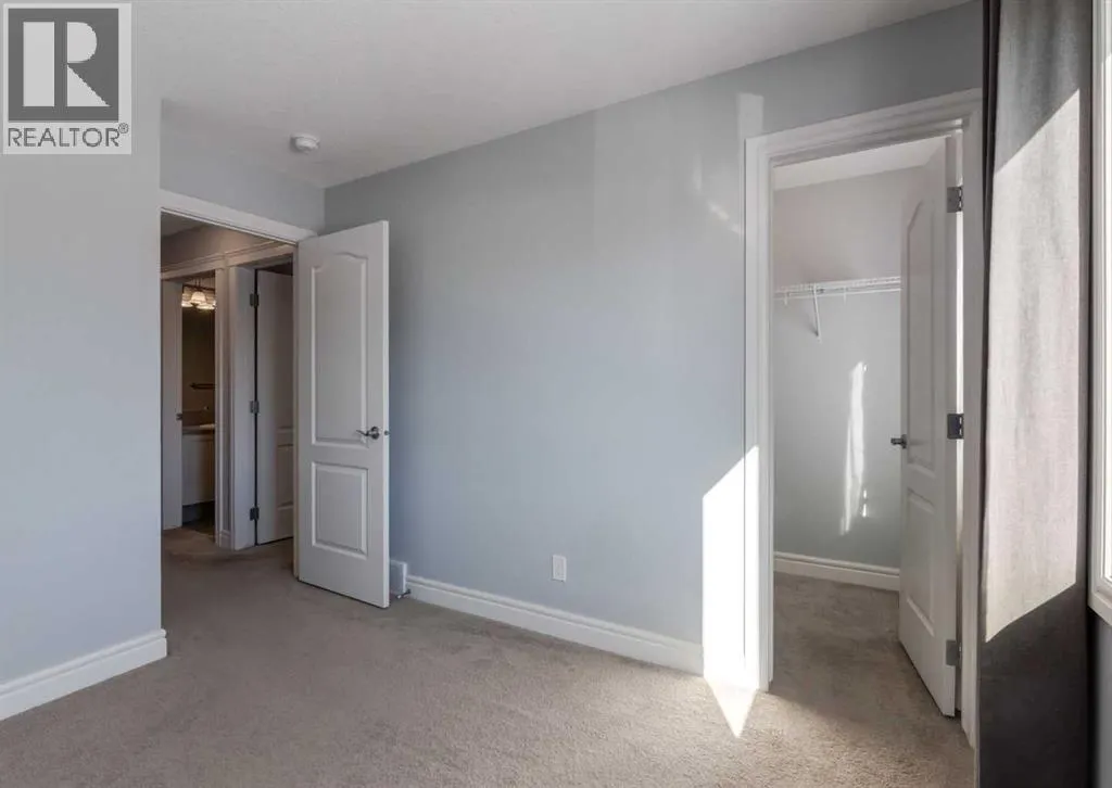 68 Seton Terrace SE