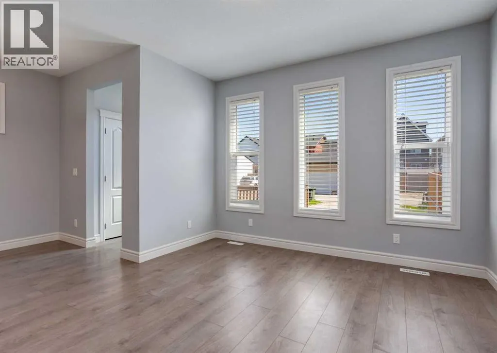 68 Seton Terrace SE