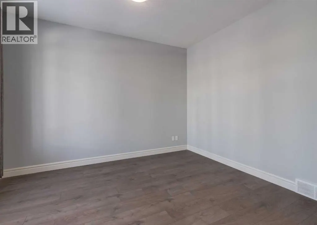68 Seton Terrace SE
