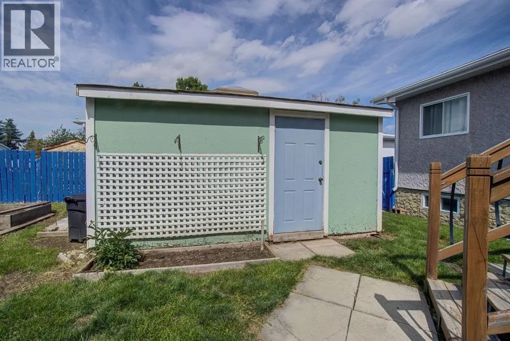 32 Willow Road