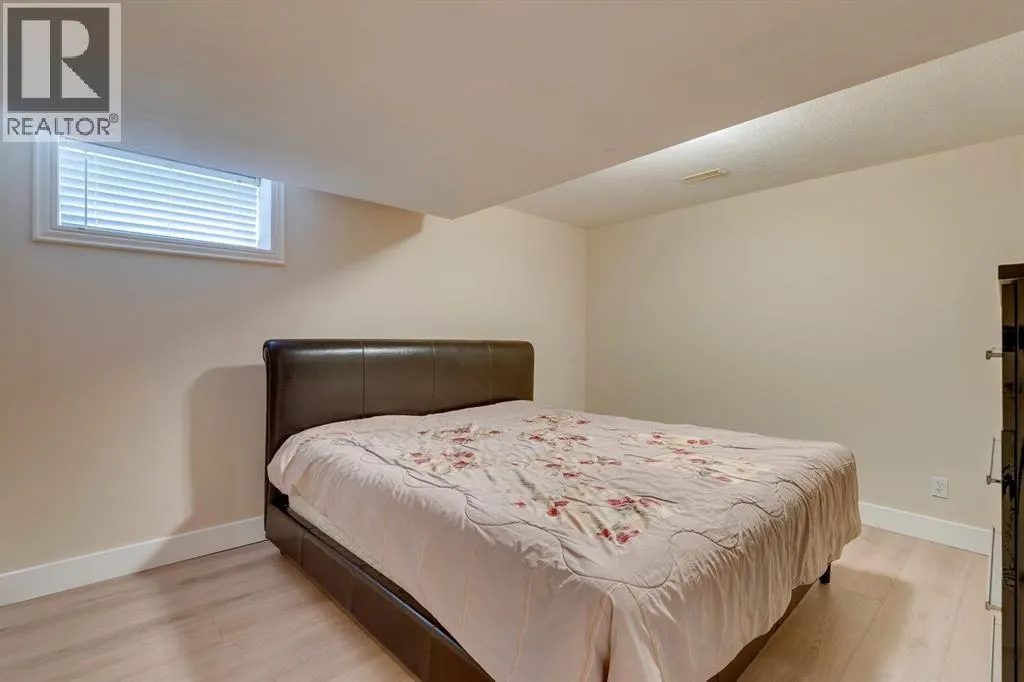 1758 Evergreen Drive SW