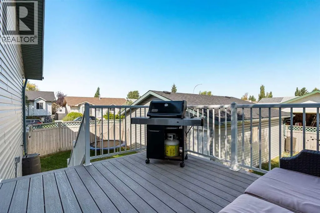 163 Strathaven Crescent