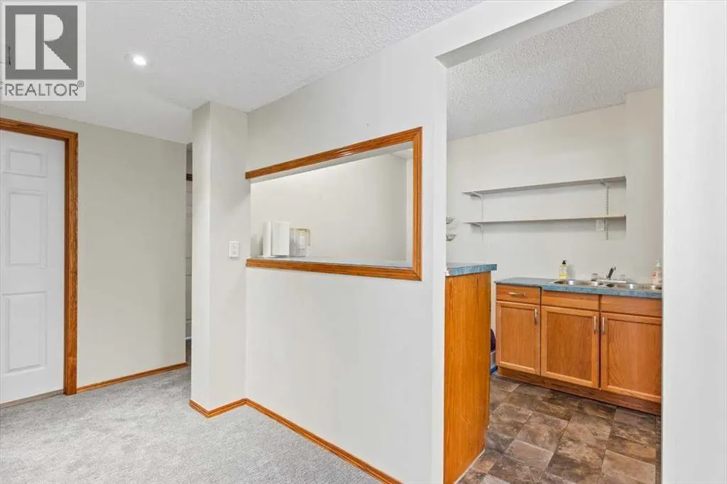185 Westchester Way