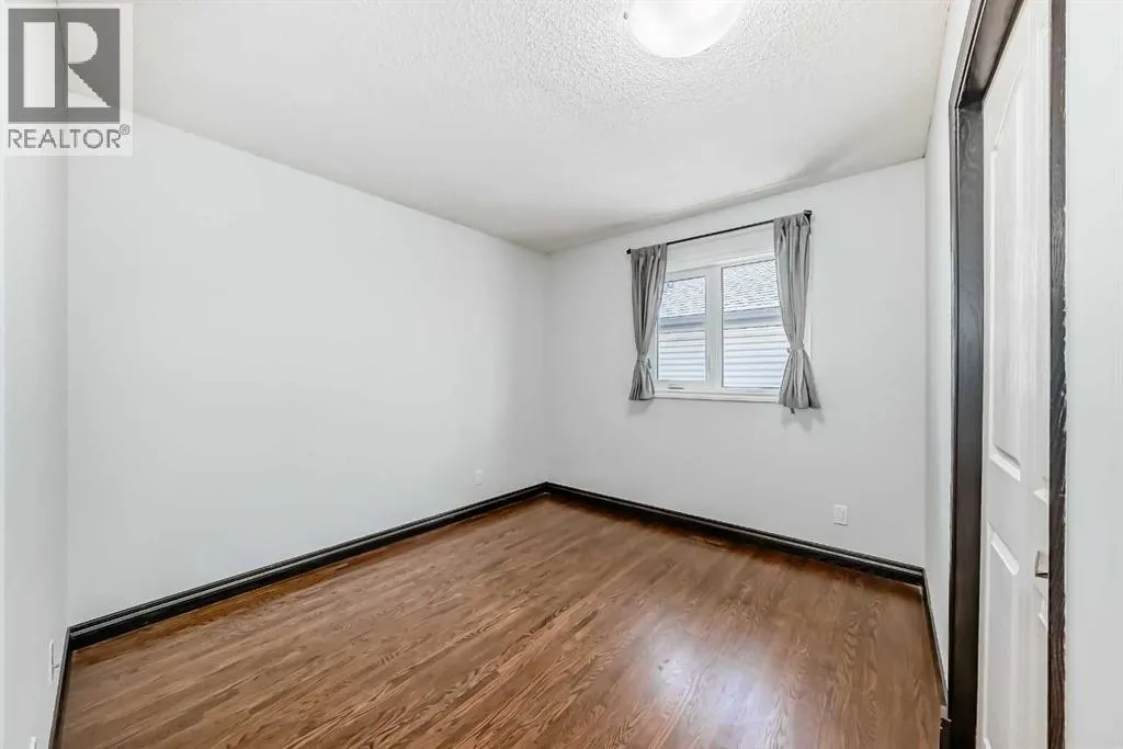 96 Douglas Shore Close SE