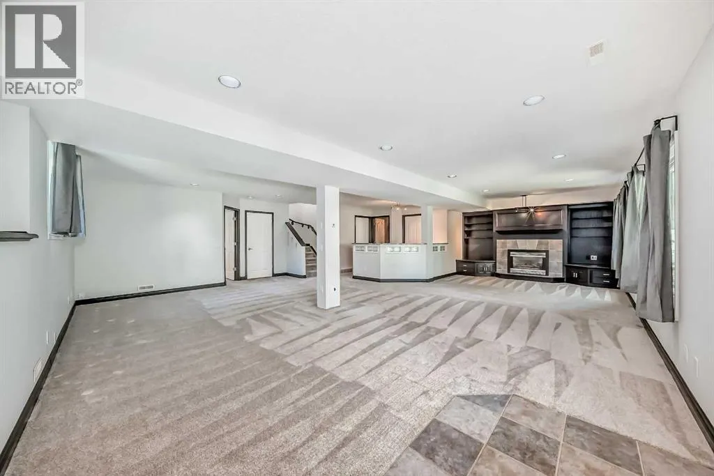 96 Douglas Shore Close SE