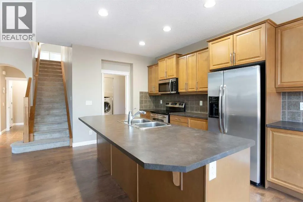 489 Mahogany Court SE