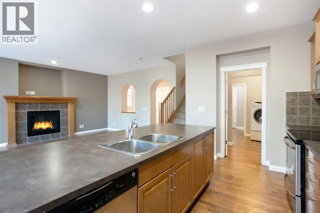 489 Mahogany Court SE