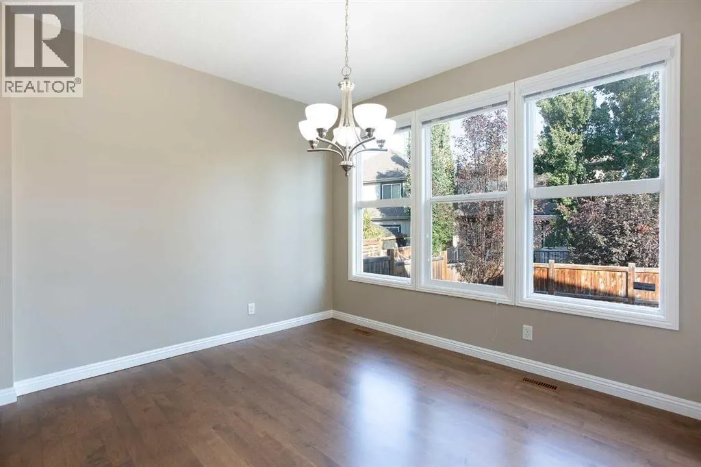 489 Mahogany Court SE