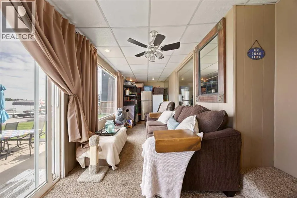 828 West Chestermere Drive