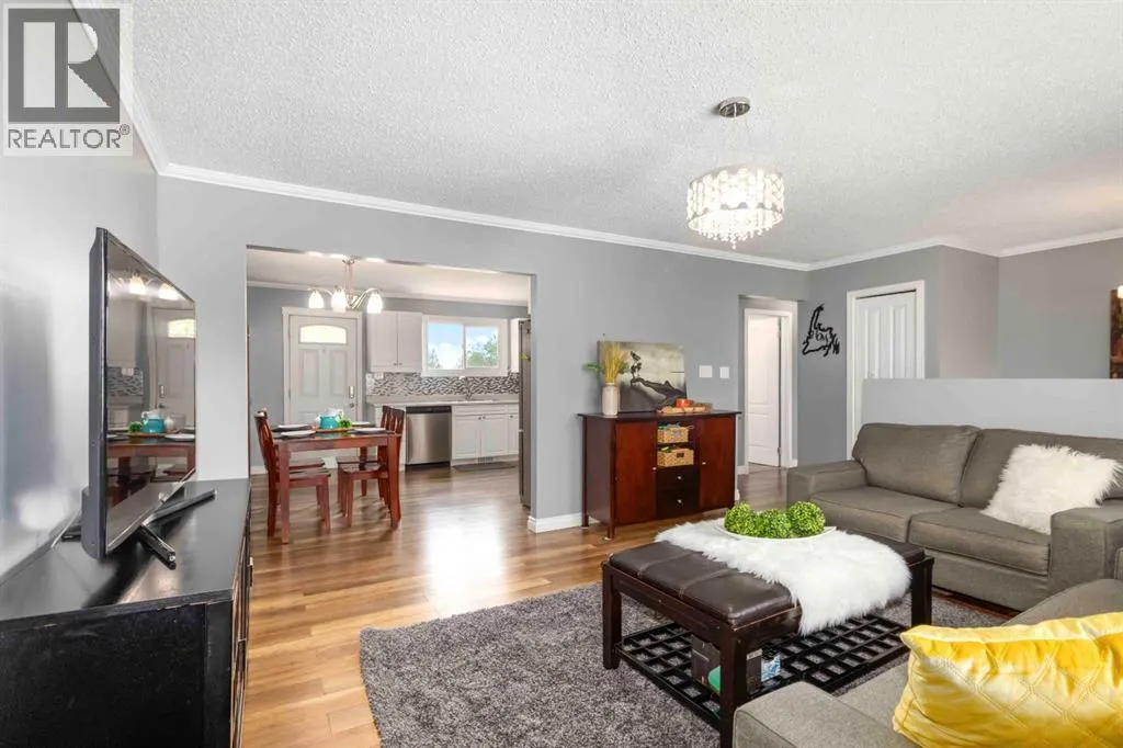 150 Hilltop Crescent