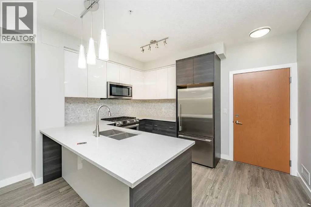 3215, 95 Burma Star Road SW