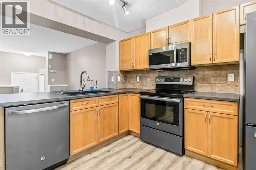 3232 New Brighton Gardens SE