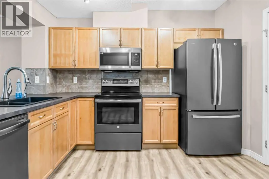 3232 New Brighton Gardens SE