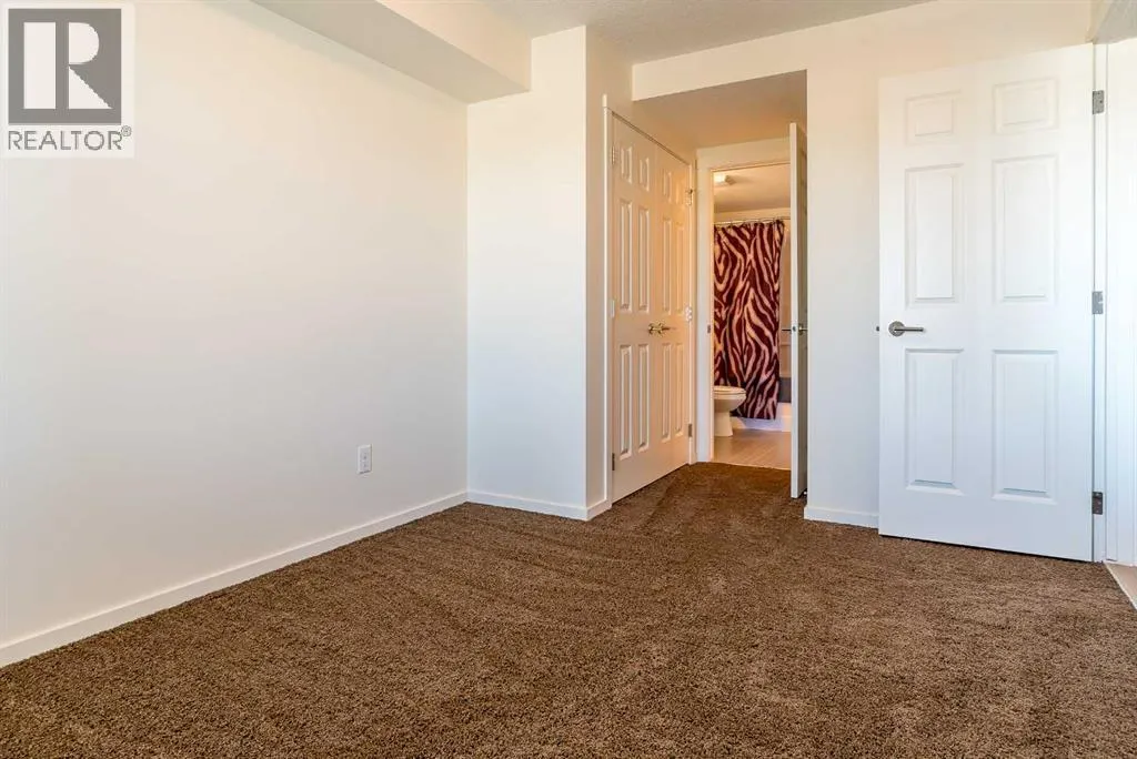 1208, 99 Copperstone Park SE
