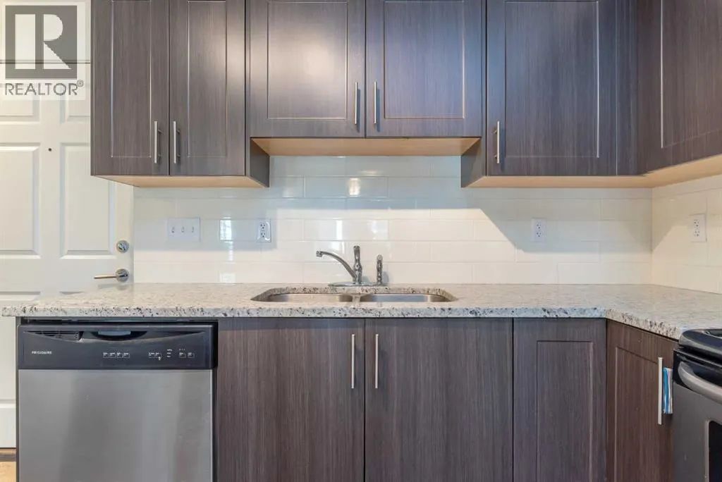 2219, 99 Copperstone Park SE