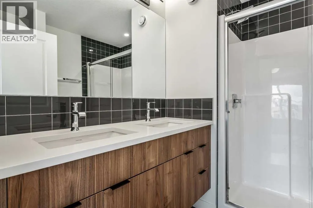 217 Seton Grove SE