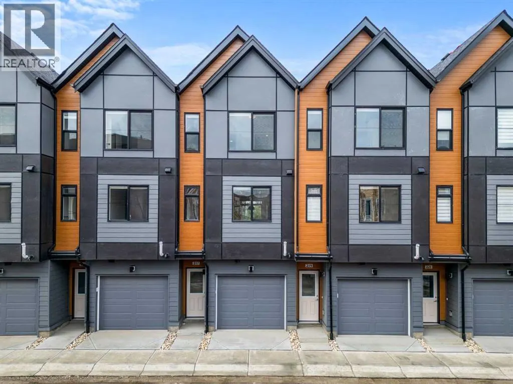 217 Seton Grove SE