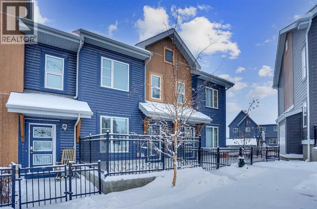 160 Livingston Common NE