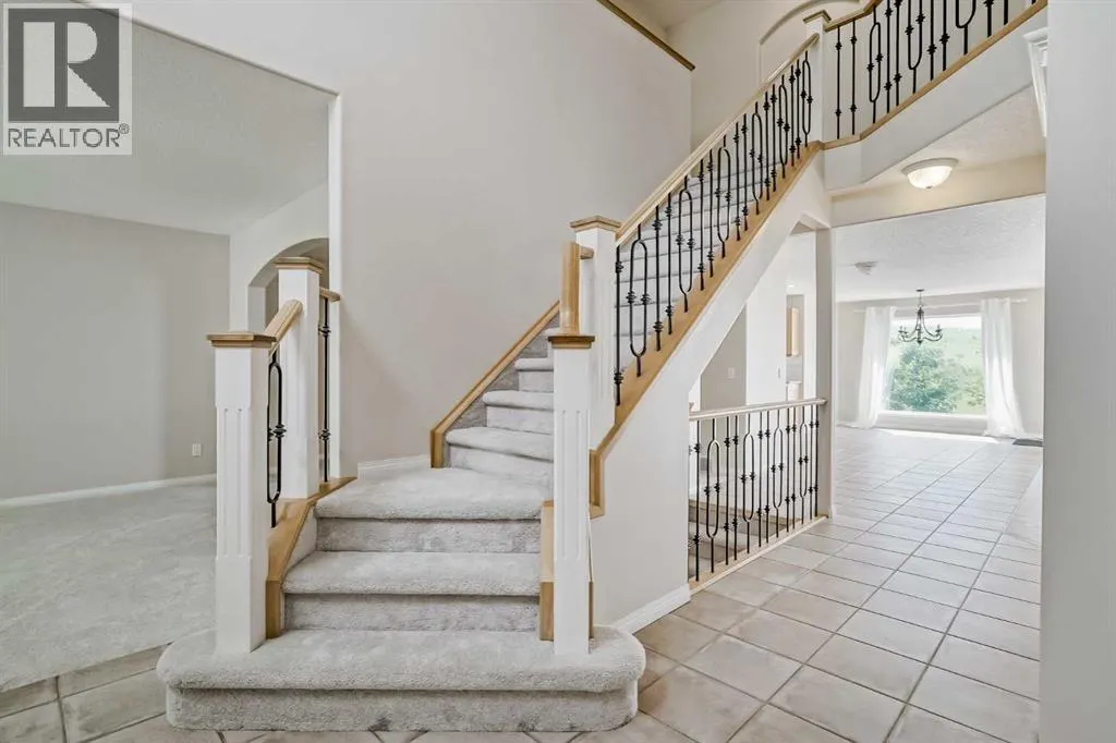 57 Royal Crest Terrace NW