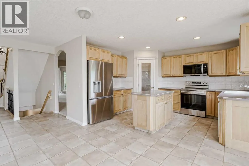 57 Royal Crest Terrace NW