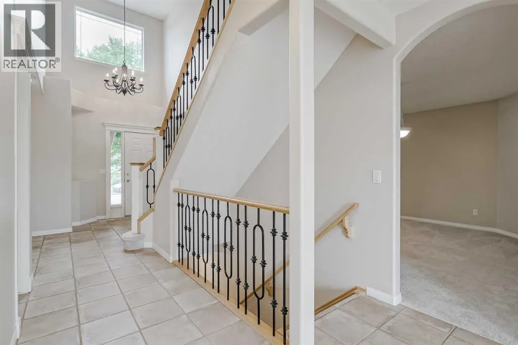 57 Royal Crest Terrace NW