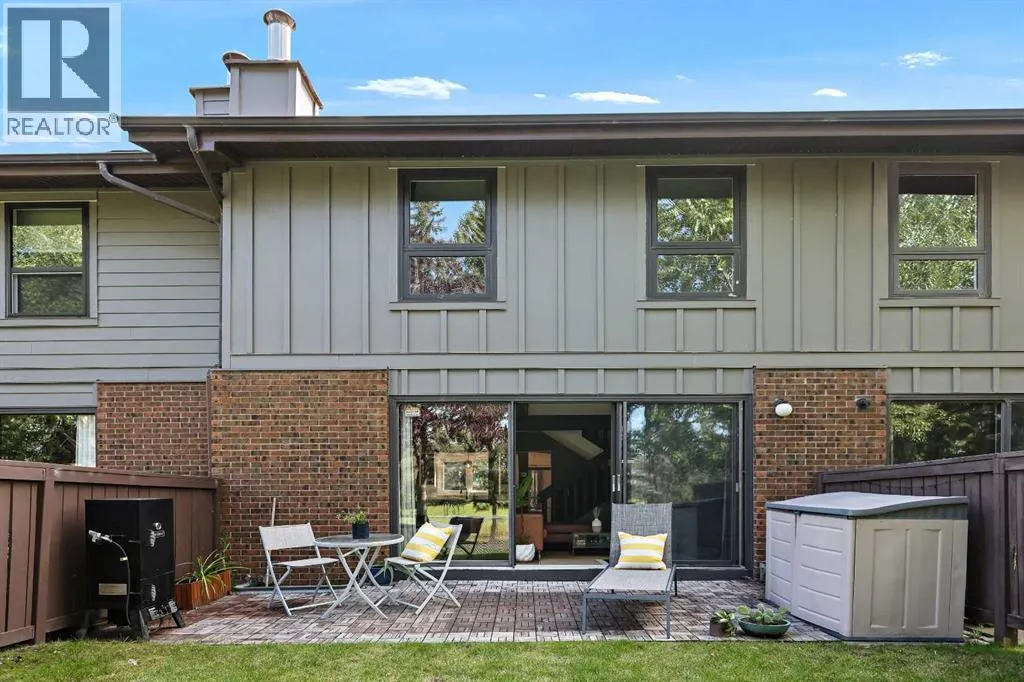 42, 10910 Bonaventure Drive SE