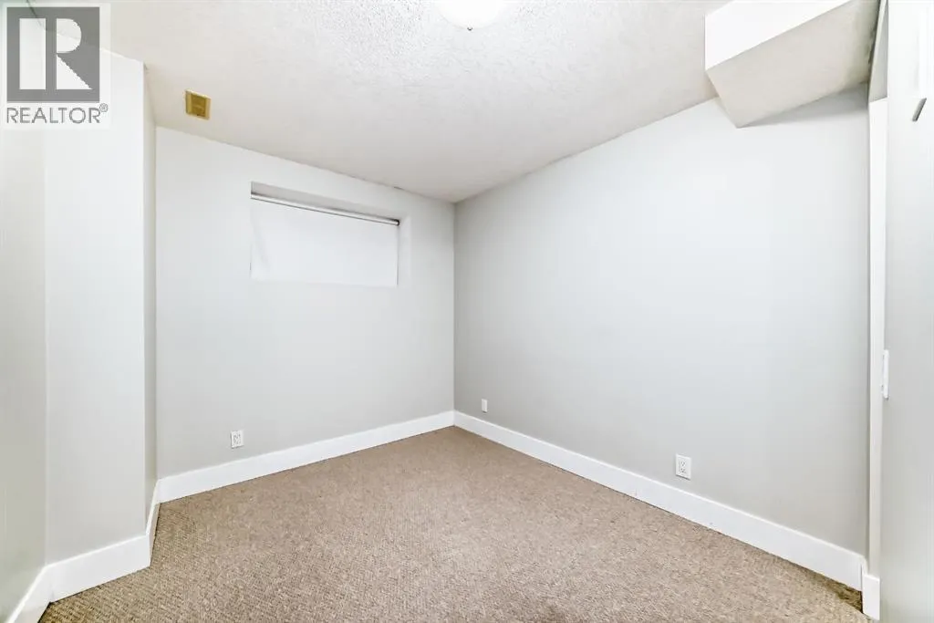 139 St Moritz Terrace SW