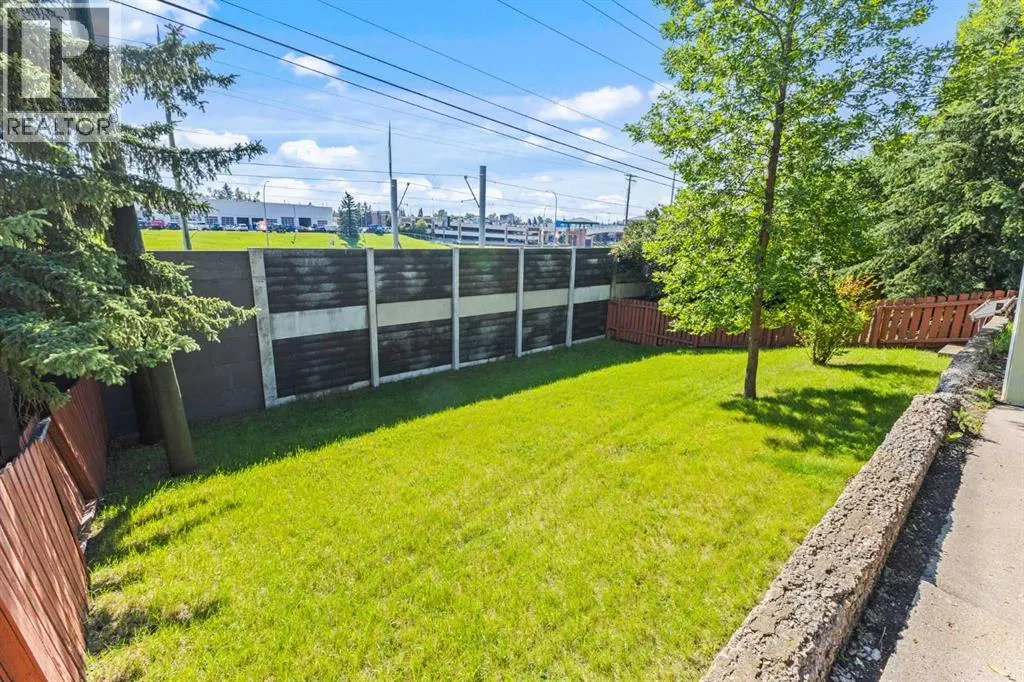 456 Cantrell Drive SW