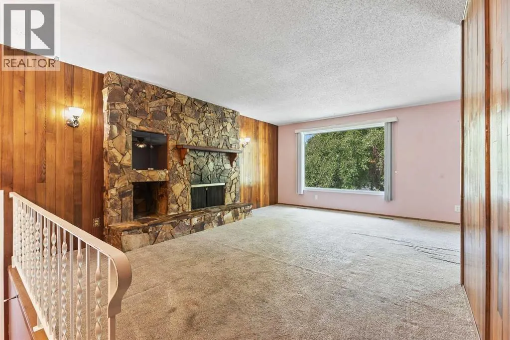 456 Cantrell Drive SW