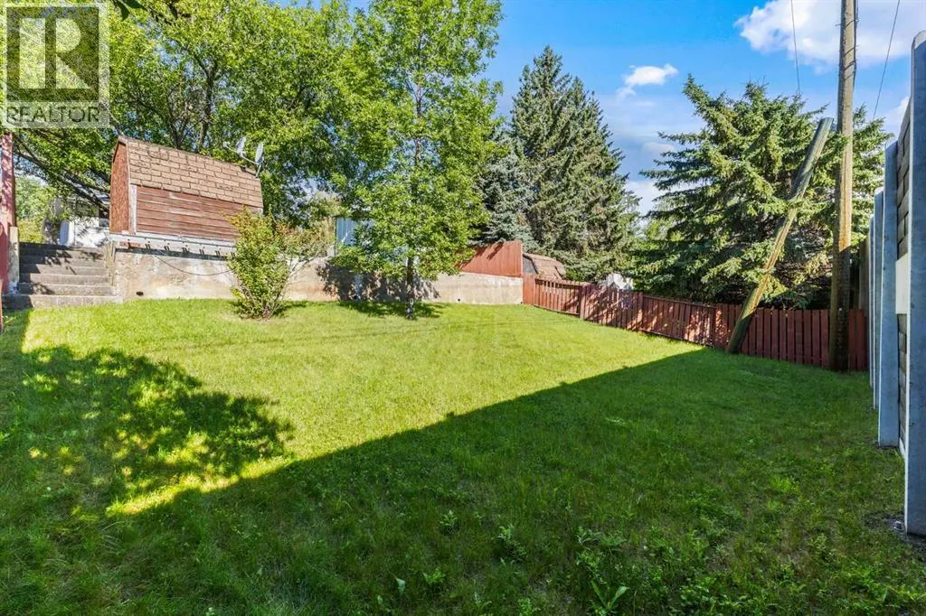 456 Cantrell Drive SW