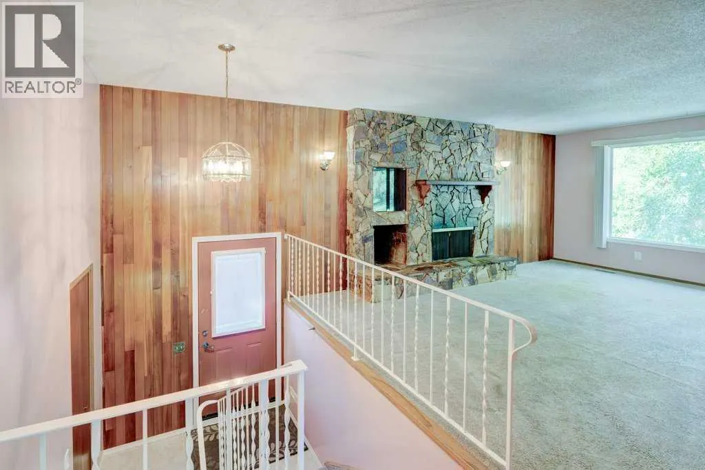 456 Cantrell Drive SW