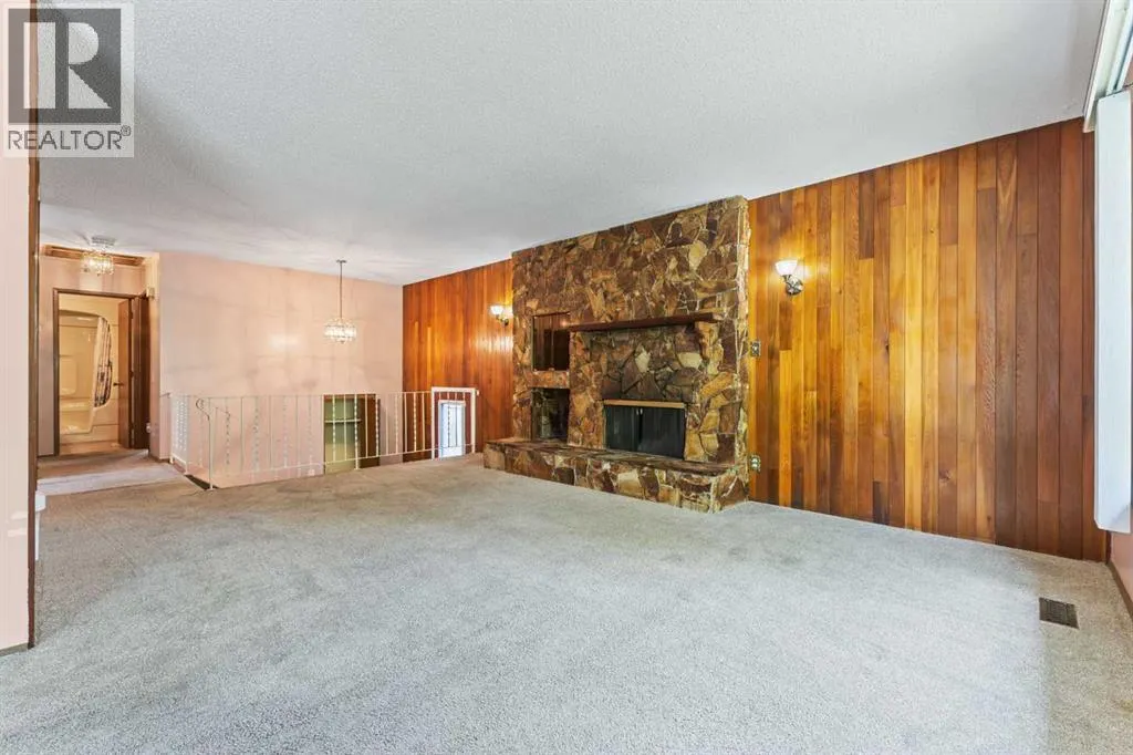 456 Cantrell Drive SW