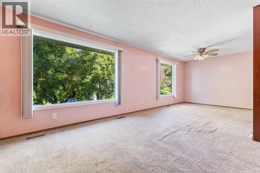 456 Cantrell Drive SW