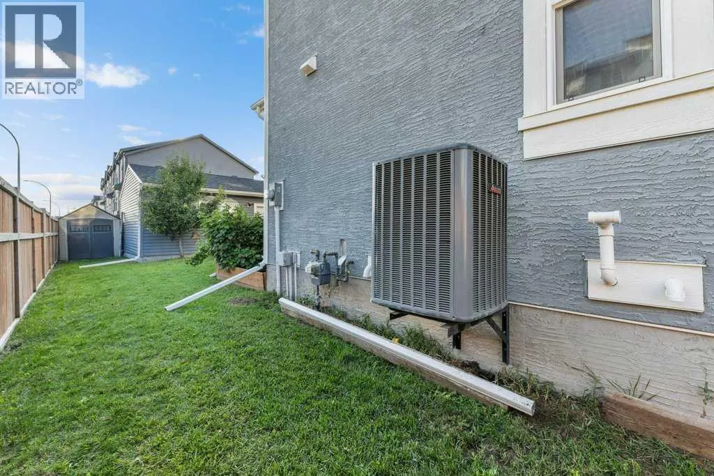 103 Masters Manor SE
