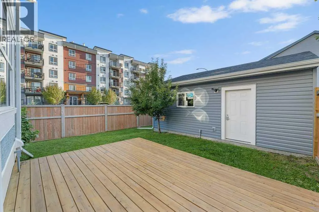 103 Masters Manor SE
