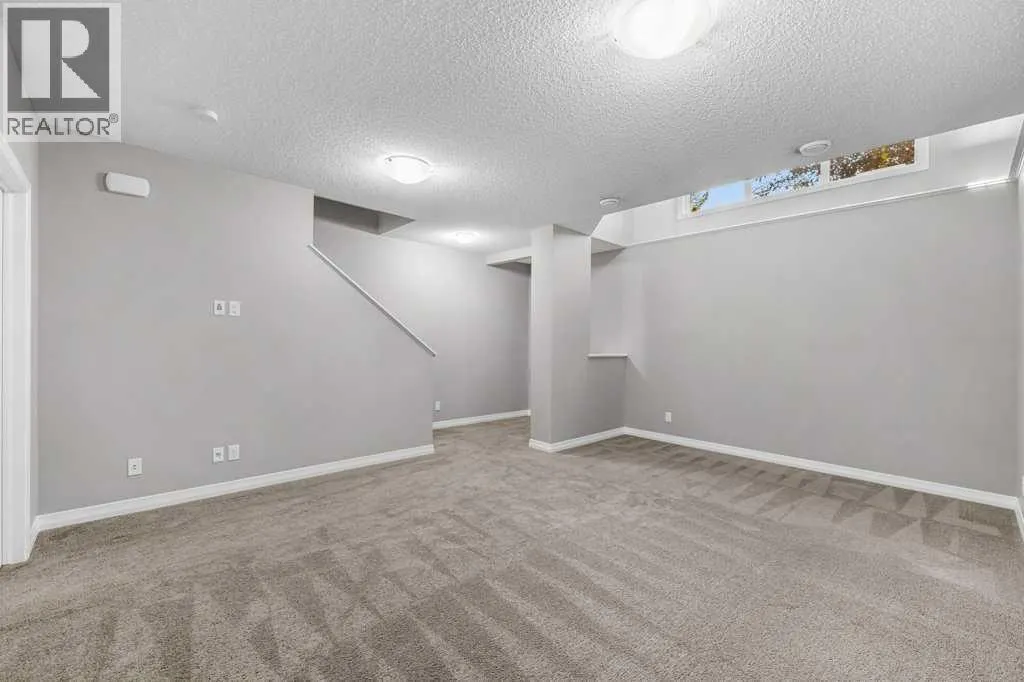 103 Masters Manor SE