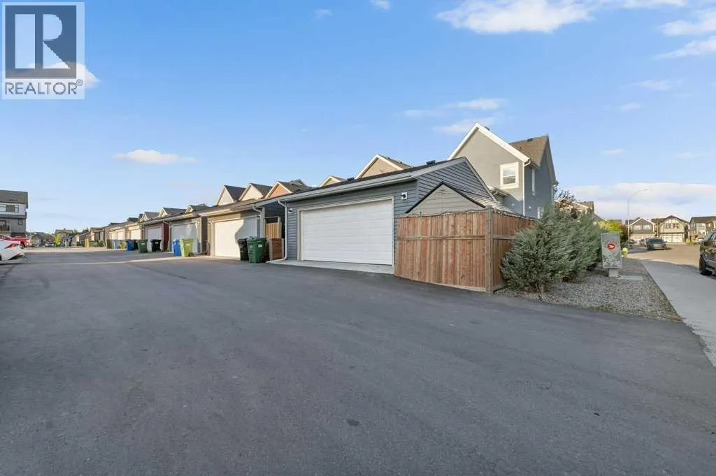 103 Masters Manor SE