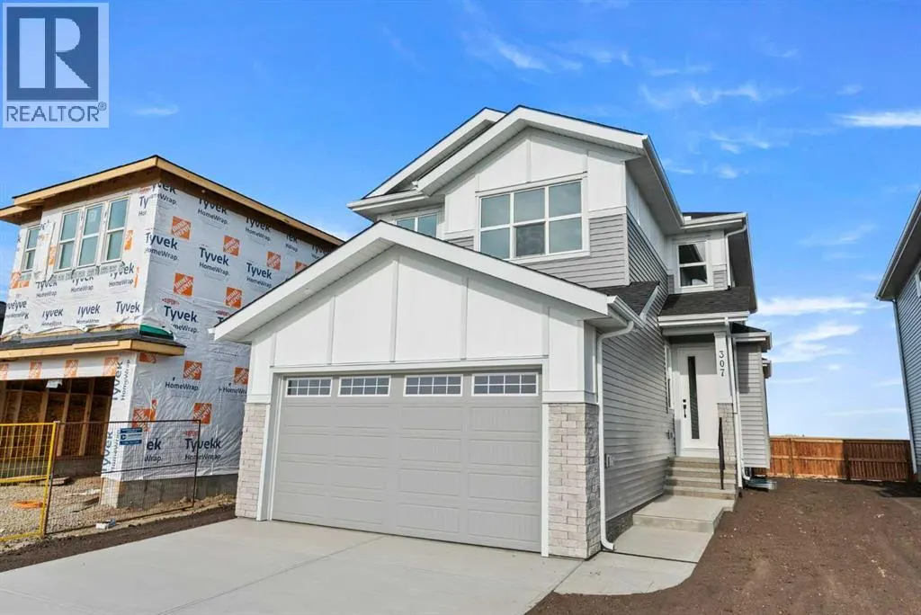 307 Kinniburgh Loop