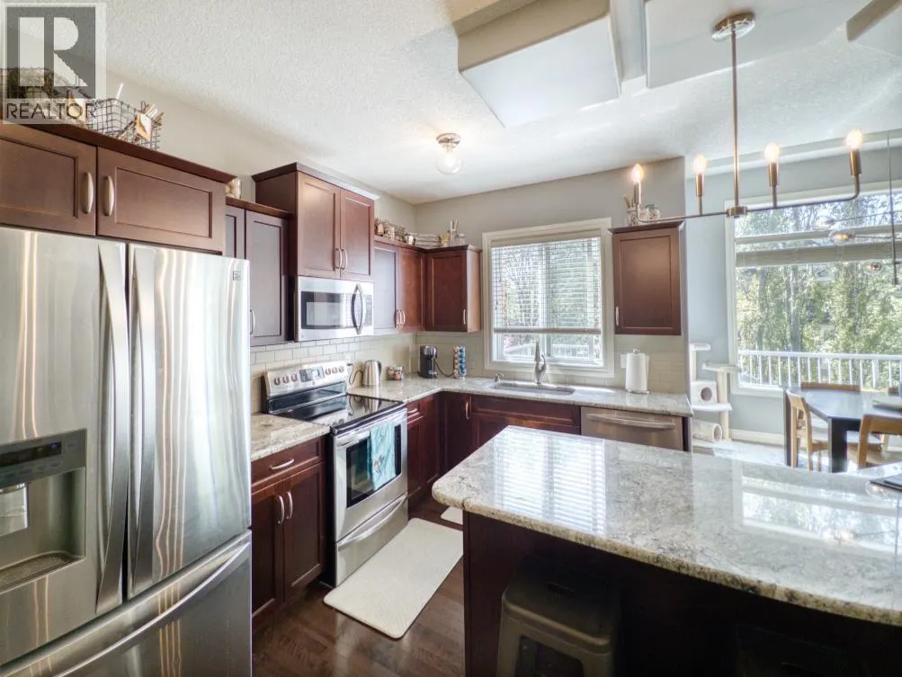 27 Tuscany Estates Drive NW