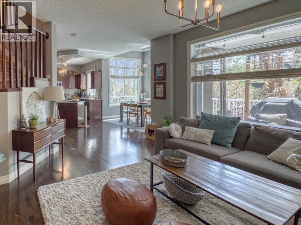 27 Tuscany Estates Drive NW